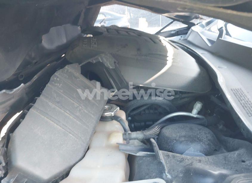 Photo 10 of 2020 Chrysler 300 300S (VIN 2C3CCABG8LH163911)