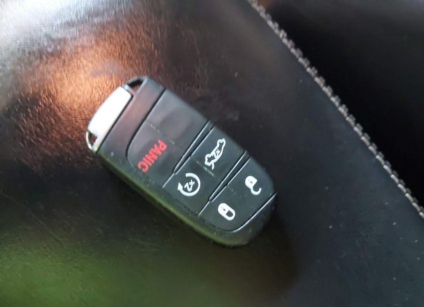 Photo 11 of 2021 Chrysler 300 300S (VIN 2C3CCABG8MH524071)