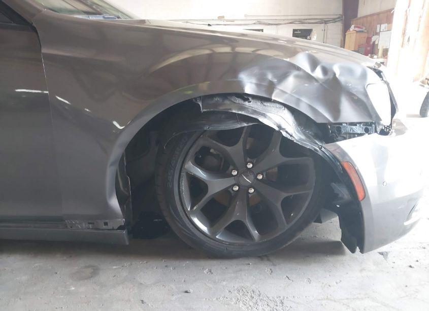 Photo 17 of 2021 Chrysler 300 300S (VIN 2C3CCABG8MH524071)