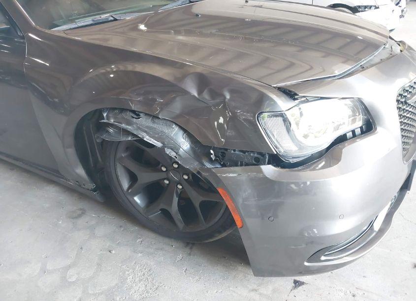 Photo 6 of 2021 Chrysler 300 300S (VIN 2C3CCABG8MH524071)