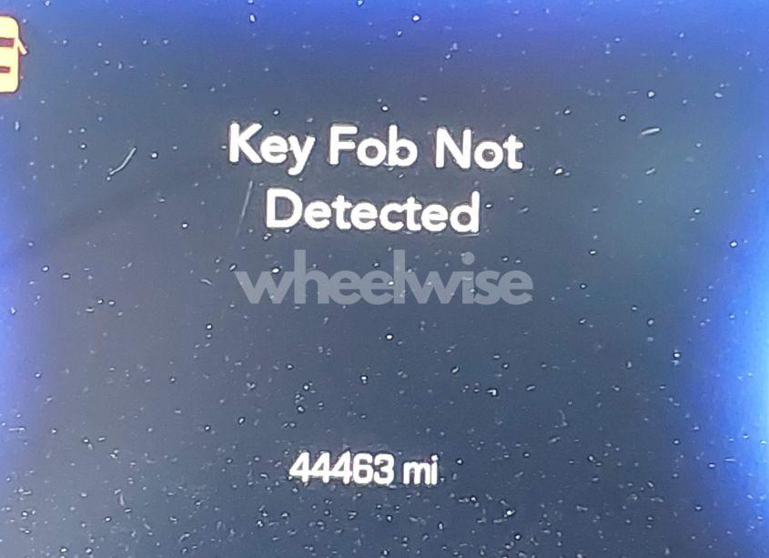 Photo 14 of 2021 Chrysler 300 300S (VIN 2C3CCABG8MH585792)