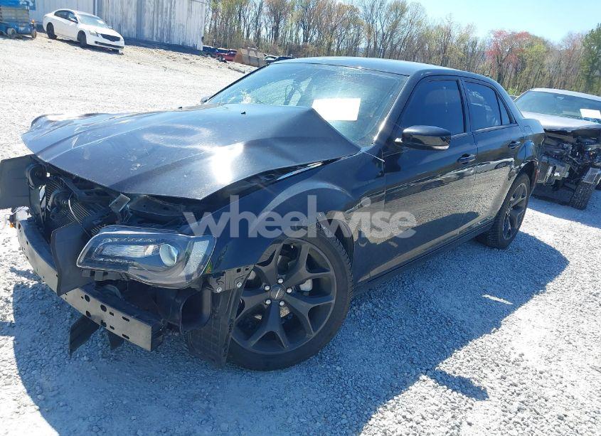 Photo 2 of 2021 Chrysler 300 300S (VIN 2C3CCABG8MH585792)