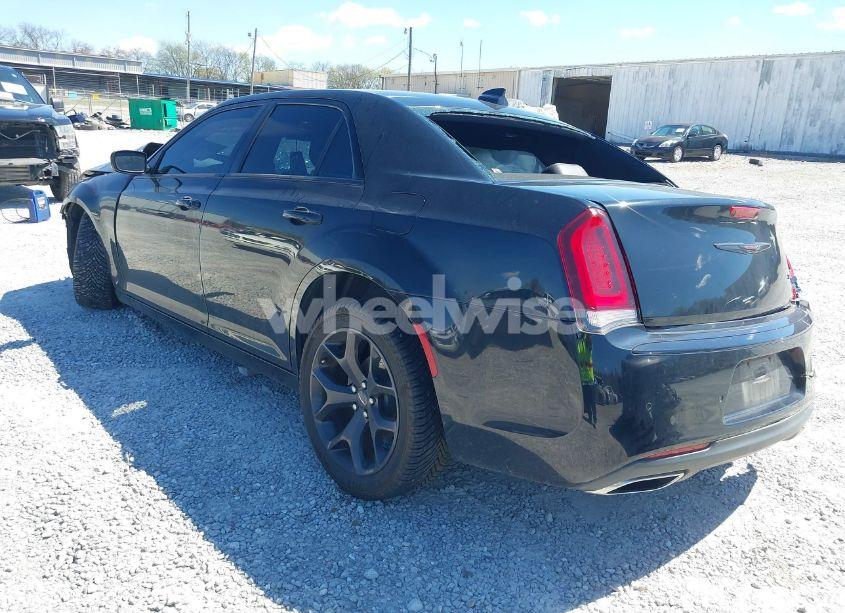 Photo 3 of 2021 Chrysler 300 300S (VIN 2C3CCABG8MH585792)