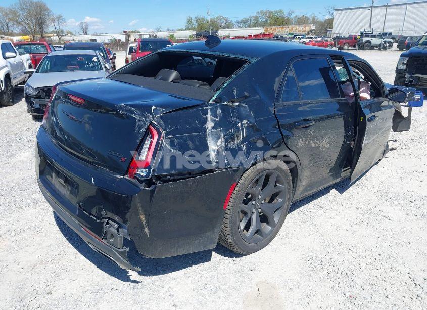 Photo 4 of 2021 Chrysler 300 300S (VIN 2C3CCABG8MH585792)