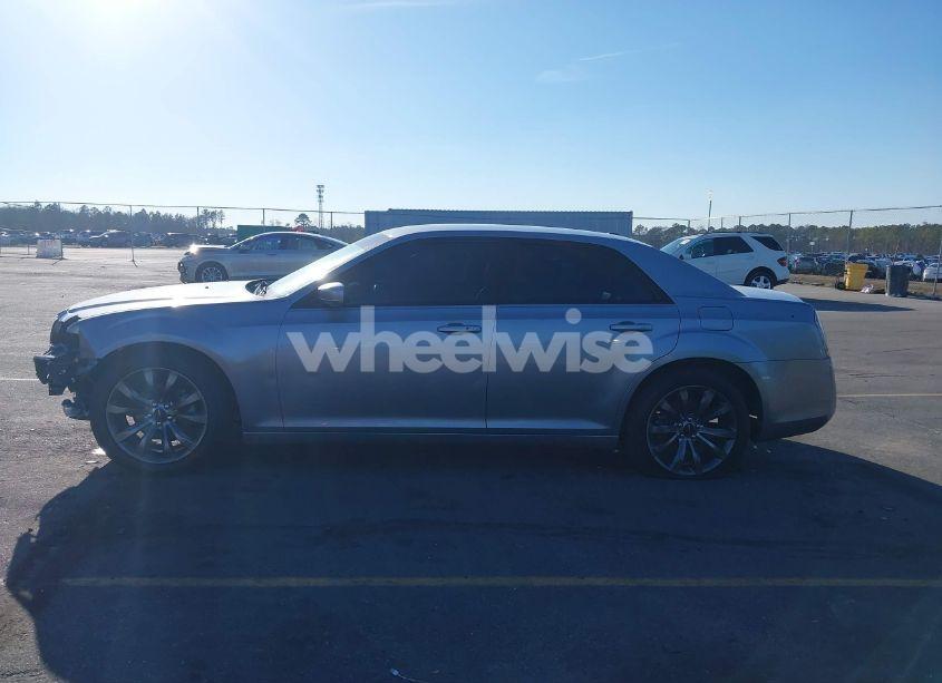 Photo 14 of 2014 Chrysler 300 300S (VIN 2C3CCABG9EH315925)