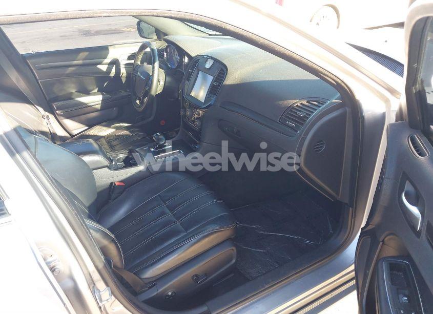 Photo 5 of 2014 Chrysler 300 300S (VIN 2C3CCABG9EH315925)