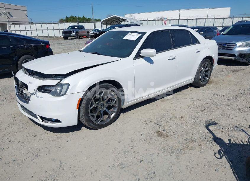 Photo 2 of 2015 Chrysler 300 300S (VIN 2C3CCABG9FH736013)