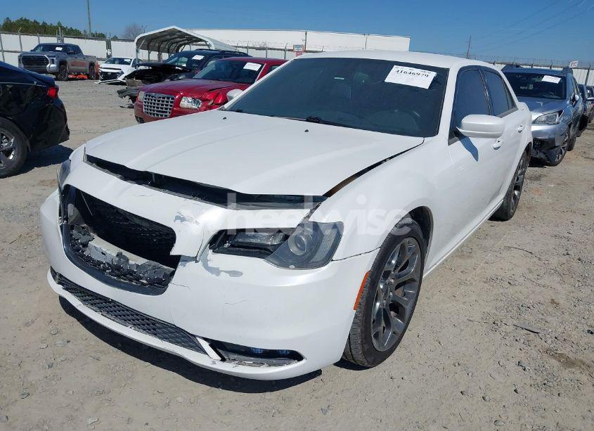 Photo 6 of 2015 Chrysler 300 300S (VIN 2C3CCABG9FH736013)