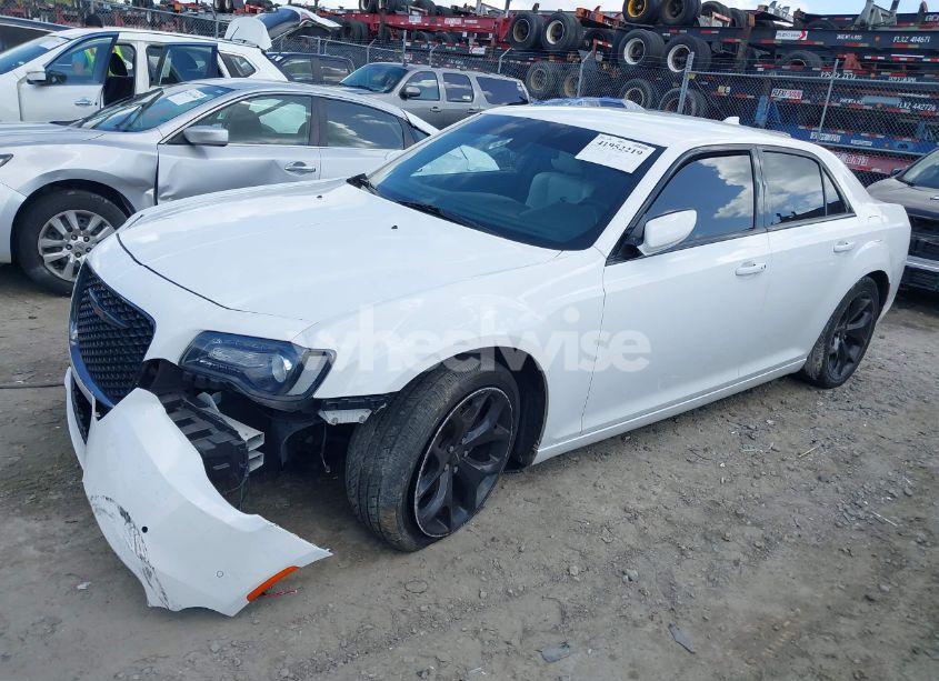 Photo 2 of 2021 Chrysler 300 300S (VIN 2C3CCABG9MH532714)