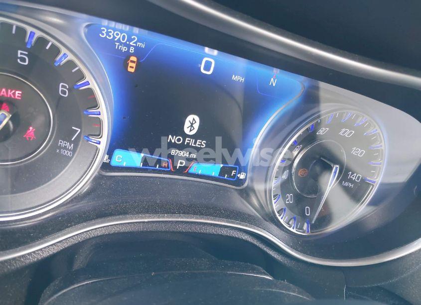 Photo 7 of 2021 Chrysler 300 300S (VIN 2C3CCABG9MH532714)