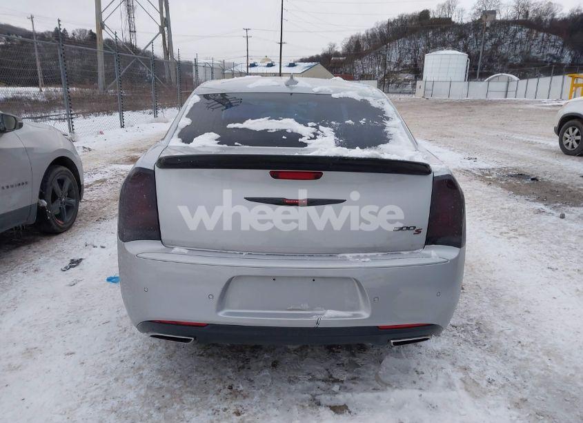 Photo 16 of 2021 Chrysler 300 300S (VIN 2C3CCABG9MH545687)
