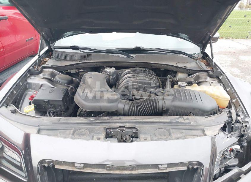 Photo 10 of 2014 Chrysler 300 (VIN 2C3CCABGXEH361151)