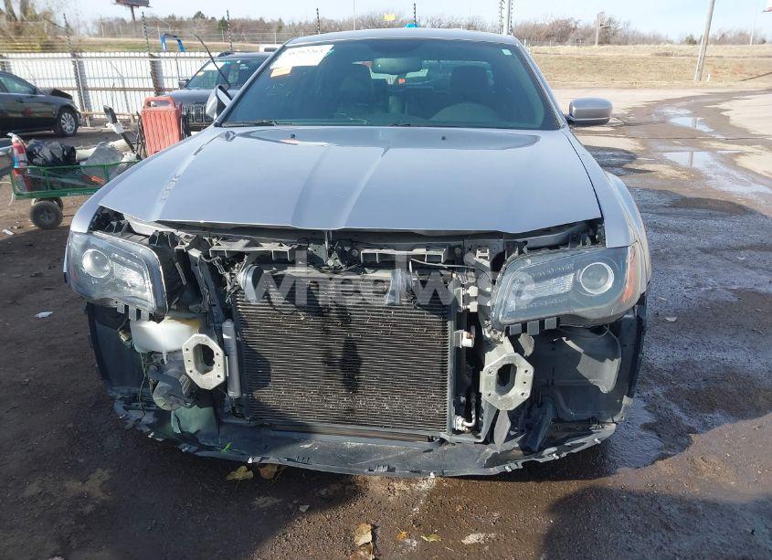 Photo 13 of 2014 Chrysler 300 S (VIN 2C3CCABGXEH361165)