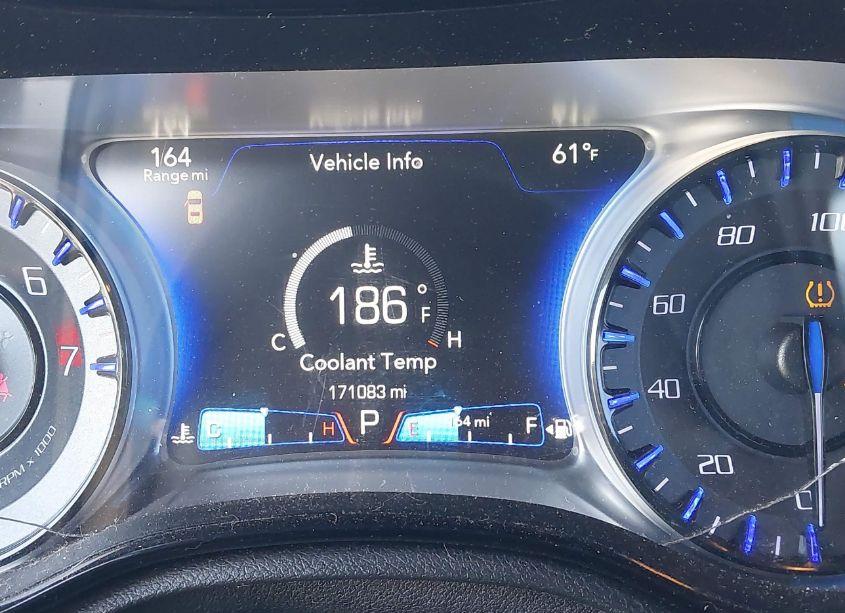 Photo 16 of 2015 Chrysler 300 300S (VIN 2C3CCABGXFH756481)