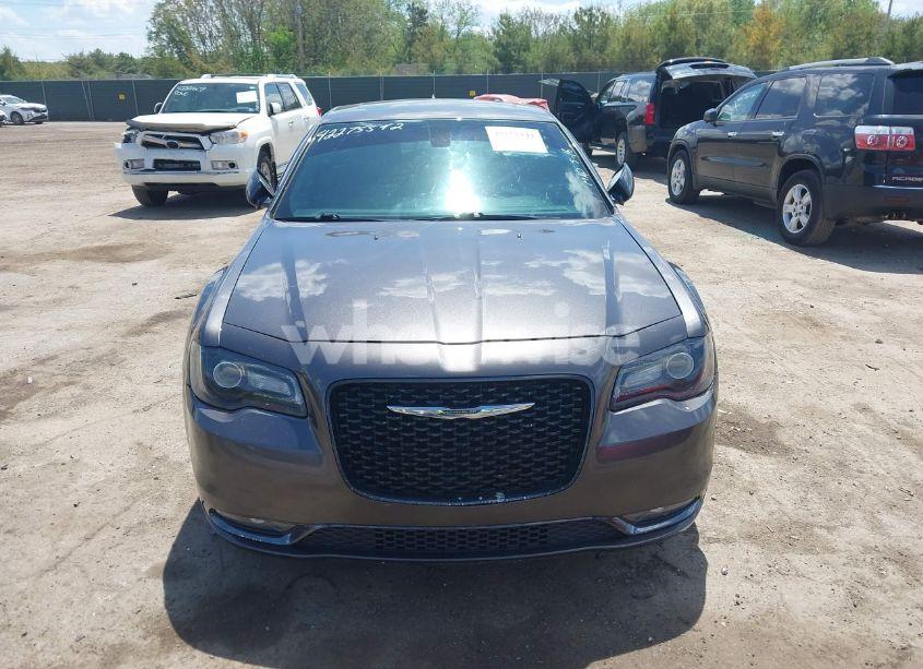 Photo 12 of 2015 Chrysler 300 300S (VIN 2C3CCABGXFH859898)