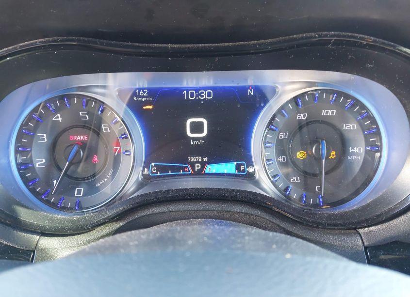 Photo 7 of 2019 Chrysler 300 300S (VIN 2C3CCABGXKH515448)