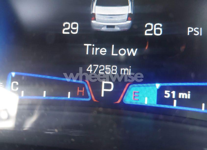 Photo 15 of 2020 Chrysler 300 300S (VIN 2C3CCABT0LH180828)