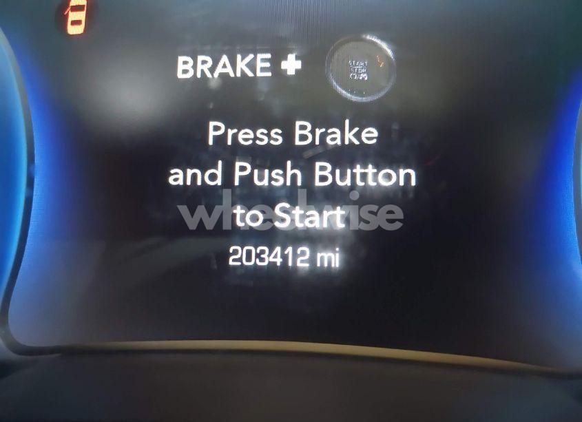 Photo 7 of 2015 Chrysler 300 (VIN 2C3CCABT1FH921783)