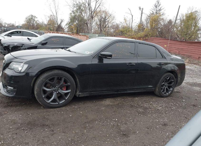 Photo 14 of 2019 Chrysler 300 300S (VIN 2C3CCABT2KH614097)