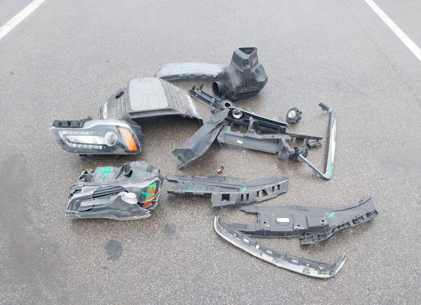 Photo 12 of 2014 Chrysler 300 300S (VIN 2C3CCABT3EH228678)