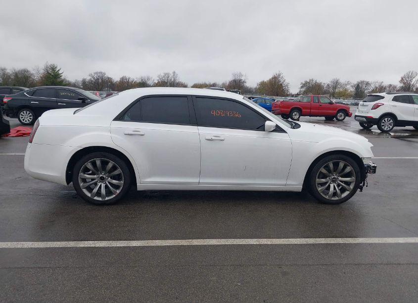 Photo 14 of 2014 Chrysler 300 300S (VIN 2C3CCABT3EH228678)