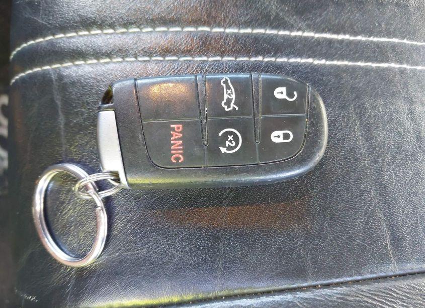 Photo 11 of 2014 Chrysler 300 300S (VIN 2C3CCABT4EH143171)