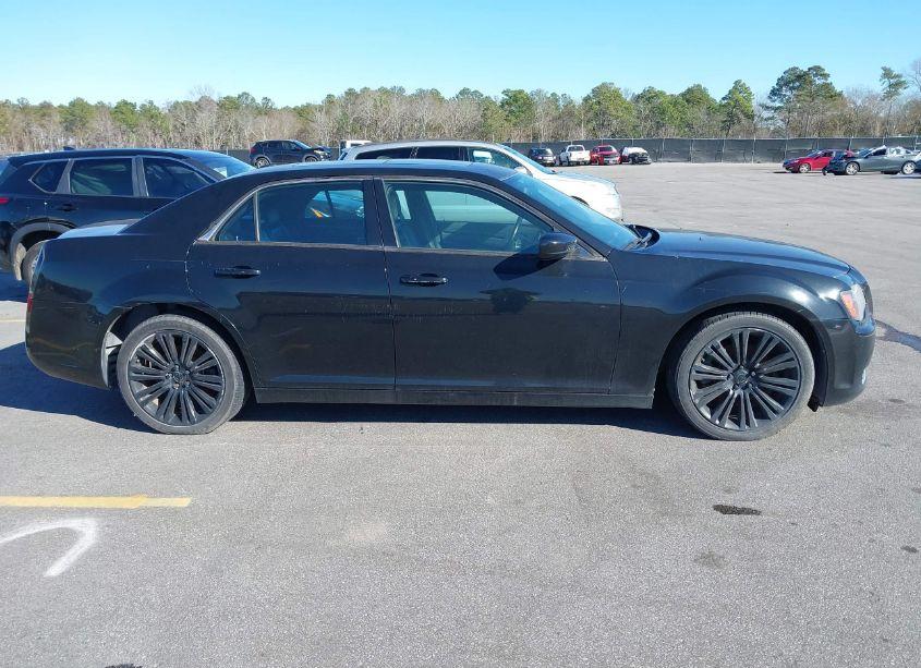 Photo 13 of 2014 Chrysler 300 300S (VIN 2C3CCABT4EH143171)