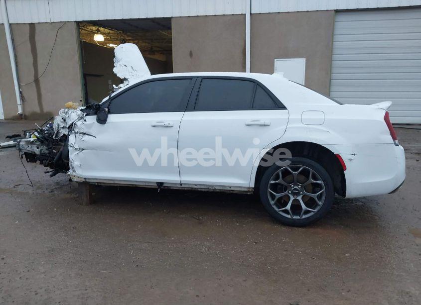 Photo 14 of 2015 Chrysler 300 300S (VIN 2C3CCABT4FH803307)