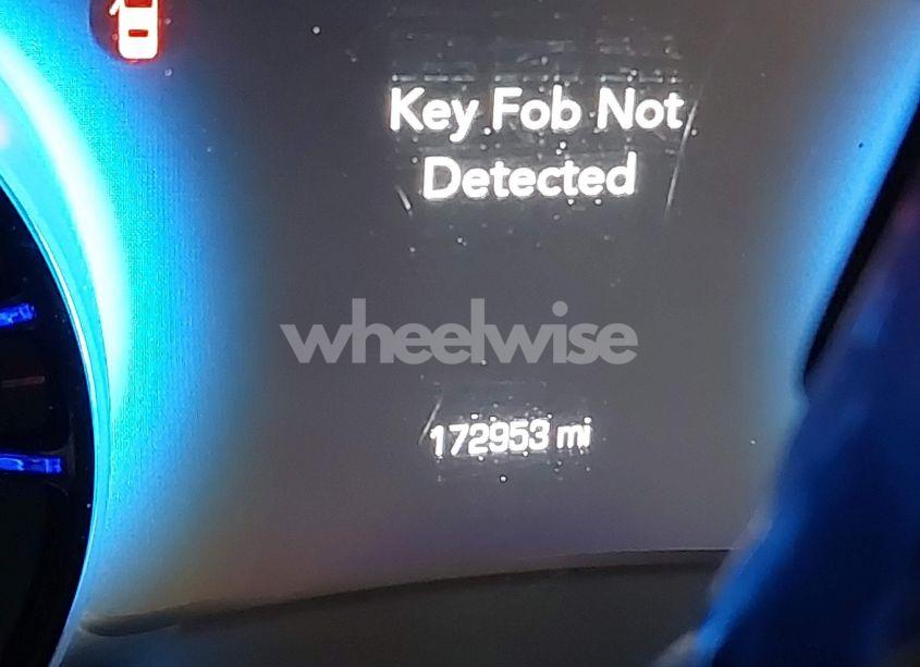 Photo 15 of 2015 Chrysler 300 300S (VIN 2C3CCABT4FH803307)