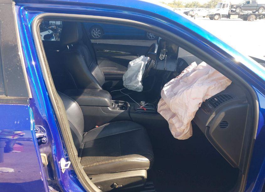 Photo 5 of 2019 Chrysler 300 300S (VIN 2C3CCABT5KH679428)