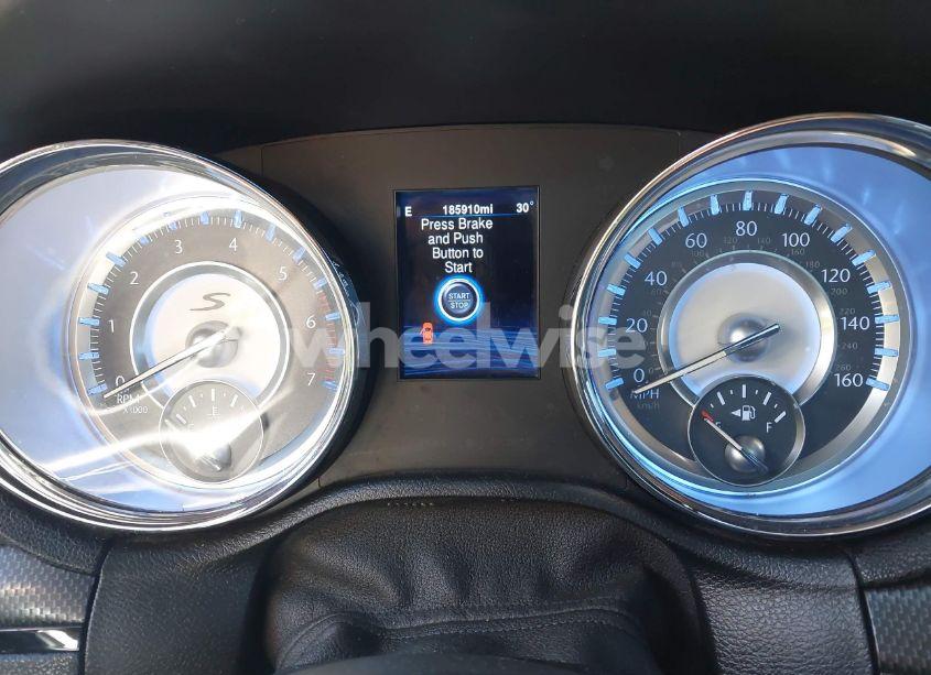 Photo 7 of 2014 Chrysler 300 (VIN 2C3CCABT6EH256829)