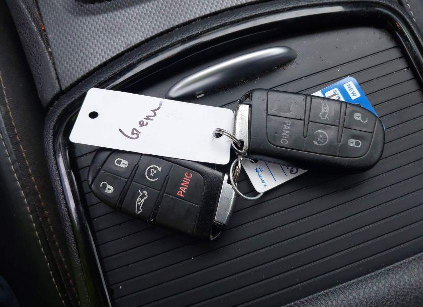 Photo 11 of 2015 Chrysler 300 300S (VIN 2C3CCABT7FH829397)