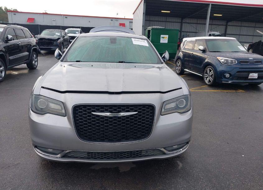 Photo 12 of 2015 Chrysler 300 300S (VIN 2C3CCABT7FH829397)