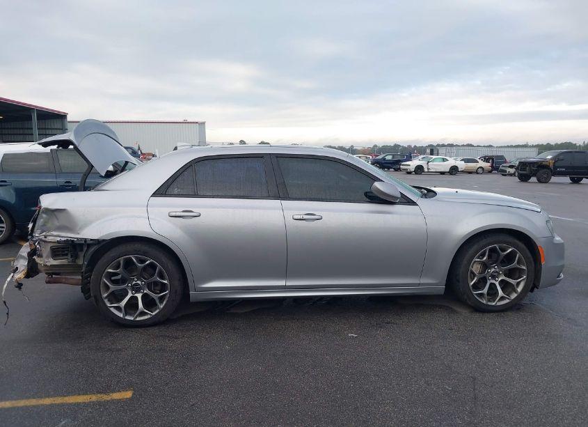 Photo 13 of 2015 Chrysler 300 300S (VIN 2C3CCABT7FH829397)