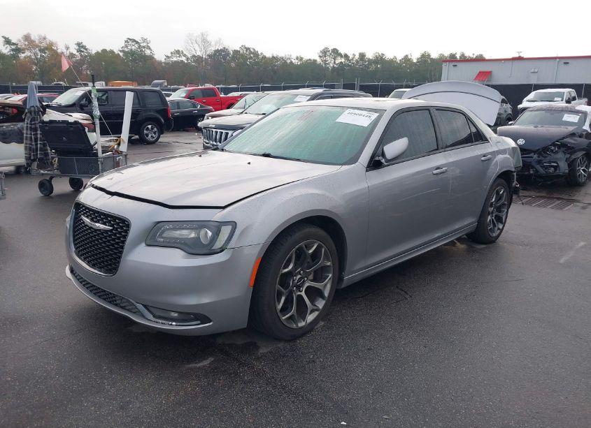 Photo 2 of 2015 Chrysler 300 300S (VIN 2C3CCABT7FH829397)
