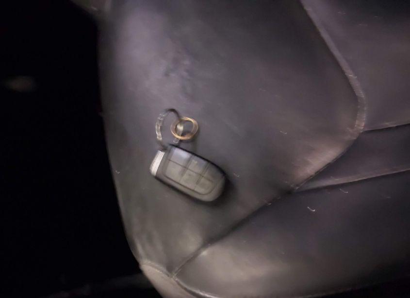 Photo 11 of 2012 Chrysler 300 LIMITED (VIN 2C3CCACG0CH184069)