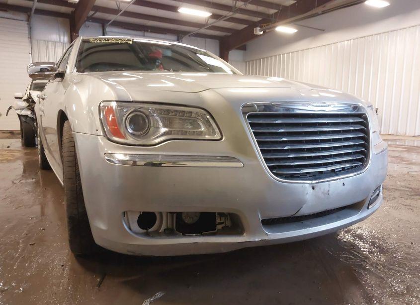 Photo 6 of 2012 Chrysler 300 LIMITED (VIN 2C3CCACG0CH184069)
