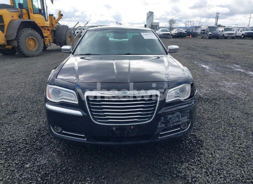 Photo 12 of 2012 Chrysler 300 LIMITED (VIN 2C3CCACG0CH263449)