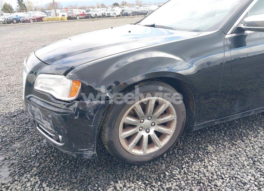 Photo 6 of 2012 Chrysler 300 LIMITED (VIN 2C3CCACG0CH263449)