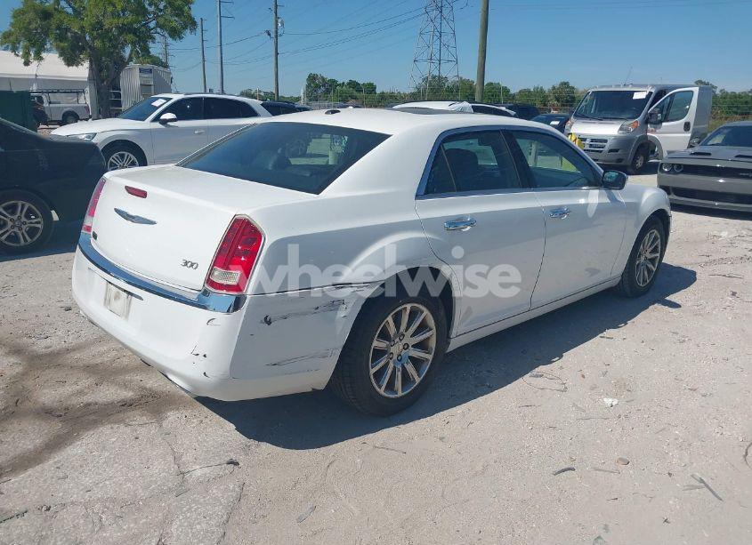 Photo 4 of 2012 Chrysler 300 LIMITED (VIN 2C3CCACG1CH155034)