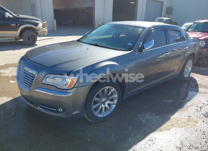 Photo 2 of 2012 Chrysler 300 LIMITED (VIN 2C3CCACG1CH199728)