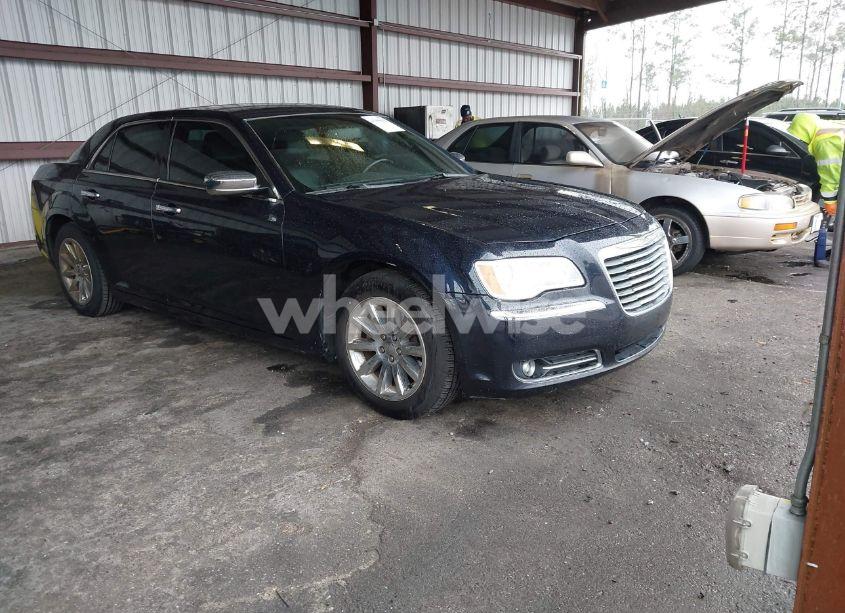 2012 Chrysler 300 LIMITED (VIN 2C3CCACG1CH241279) main photo