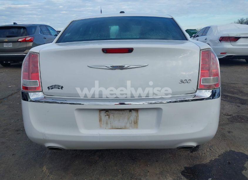 Photo 16 of 2012 Chrysler 300 LIMITED (VIN 2C3CCACG1CH249656)