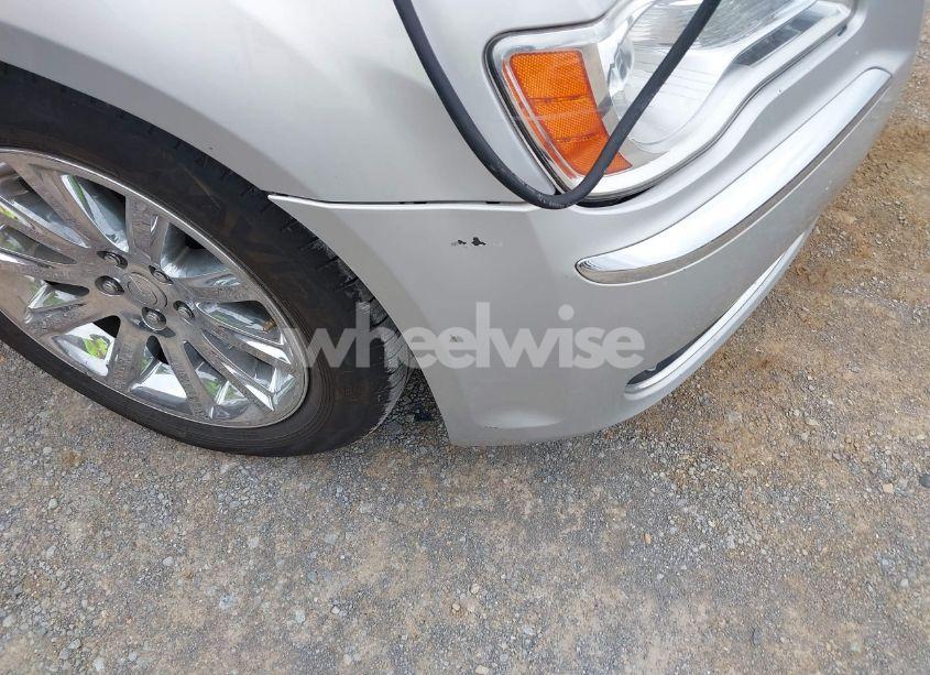 Photo 12 of 2012 Chrysler 300 LIMITED (VIN 2C3CCACG1CH310648)