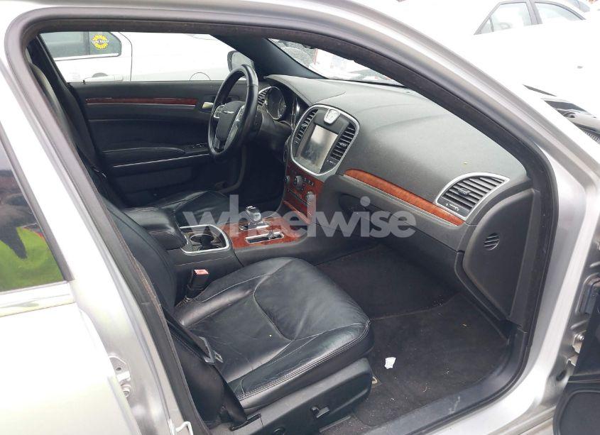 Photo 5 of 2012 Chrysler 300 LIMITED (VIN 2C3CCACG1CH310648)