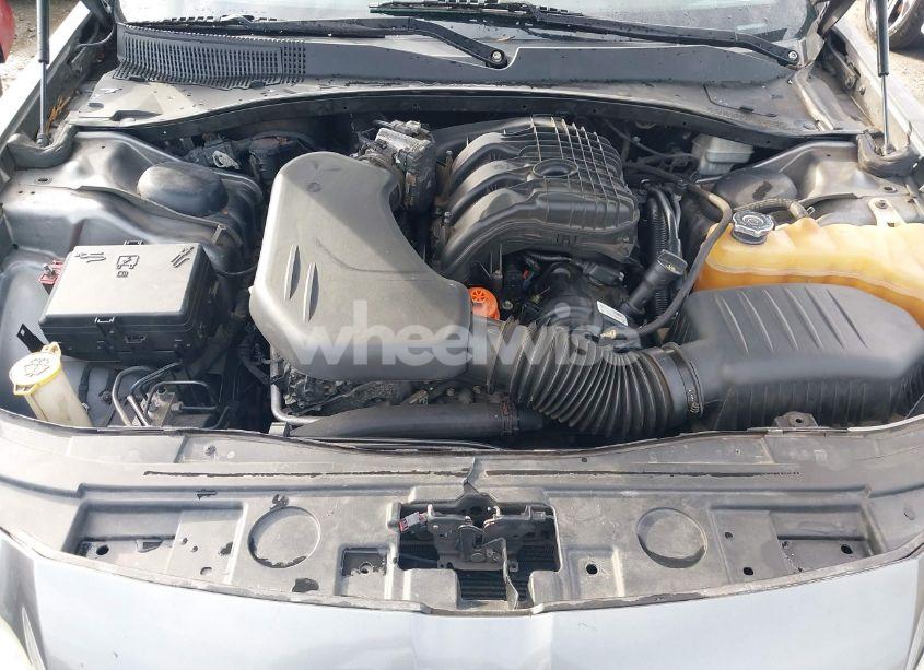 Photo 10 of 2012 Chrysler 300 LIMITED (VIN 2C3CCACG2CH210428)