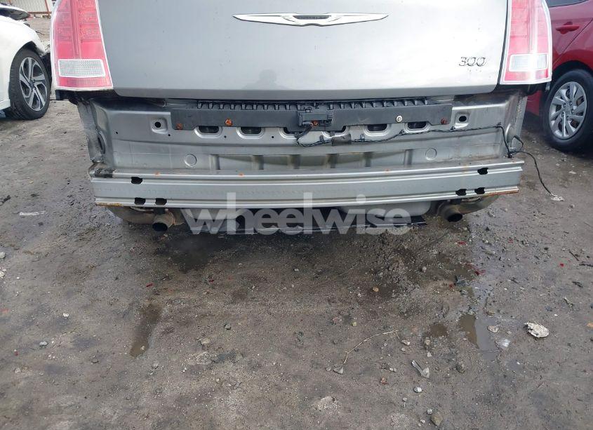 Photo 18 of 2012 Chrysler 300 LIMITED (VIN 2C3CCACG2CH210428)