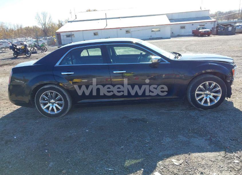 Photo 13 of 2012 Chrysler 300 LIMITED (VIN 2C3CCACG2CH224295)