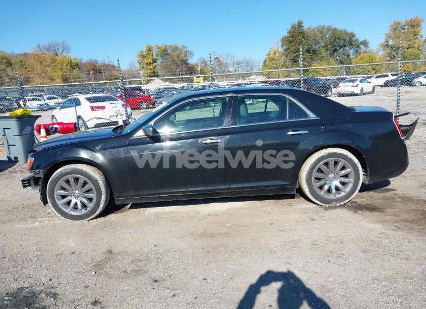 Photo 14 of 2012 Chrysler 300 LIMITED (VIN 2C3CCACG2CH224295)