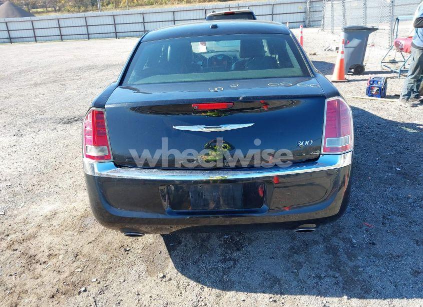 Photo 16 of 2012 Chrysler 300 LIMITED (VIN 2C3CCACG2CH224295)